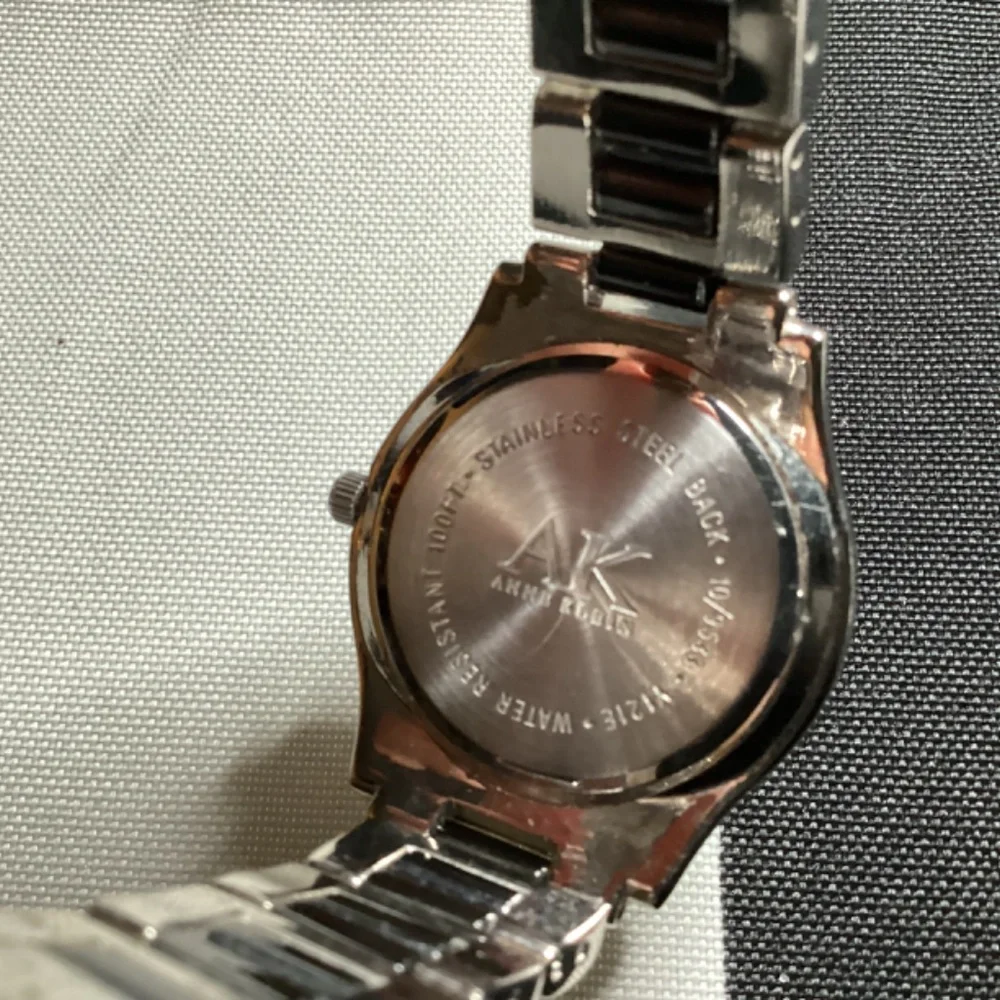 Anne Klein anne klein